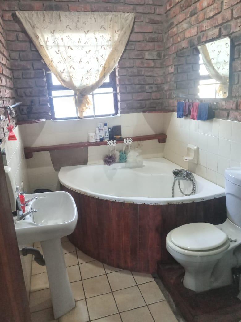 3 Bedroom Property for Sale in Colchester Eastern Cape